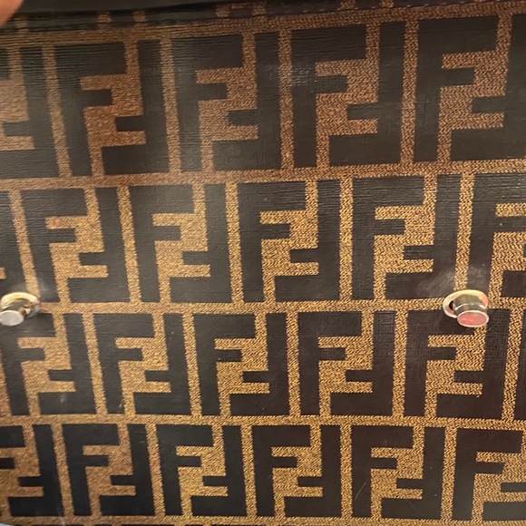 Meet your Posher, HDot - Picture 1 of 1